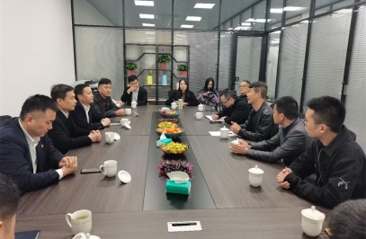 全面深化“三服務(wù)”，劉德威調(diào)研“成長之星”企業(yè)